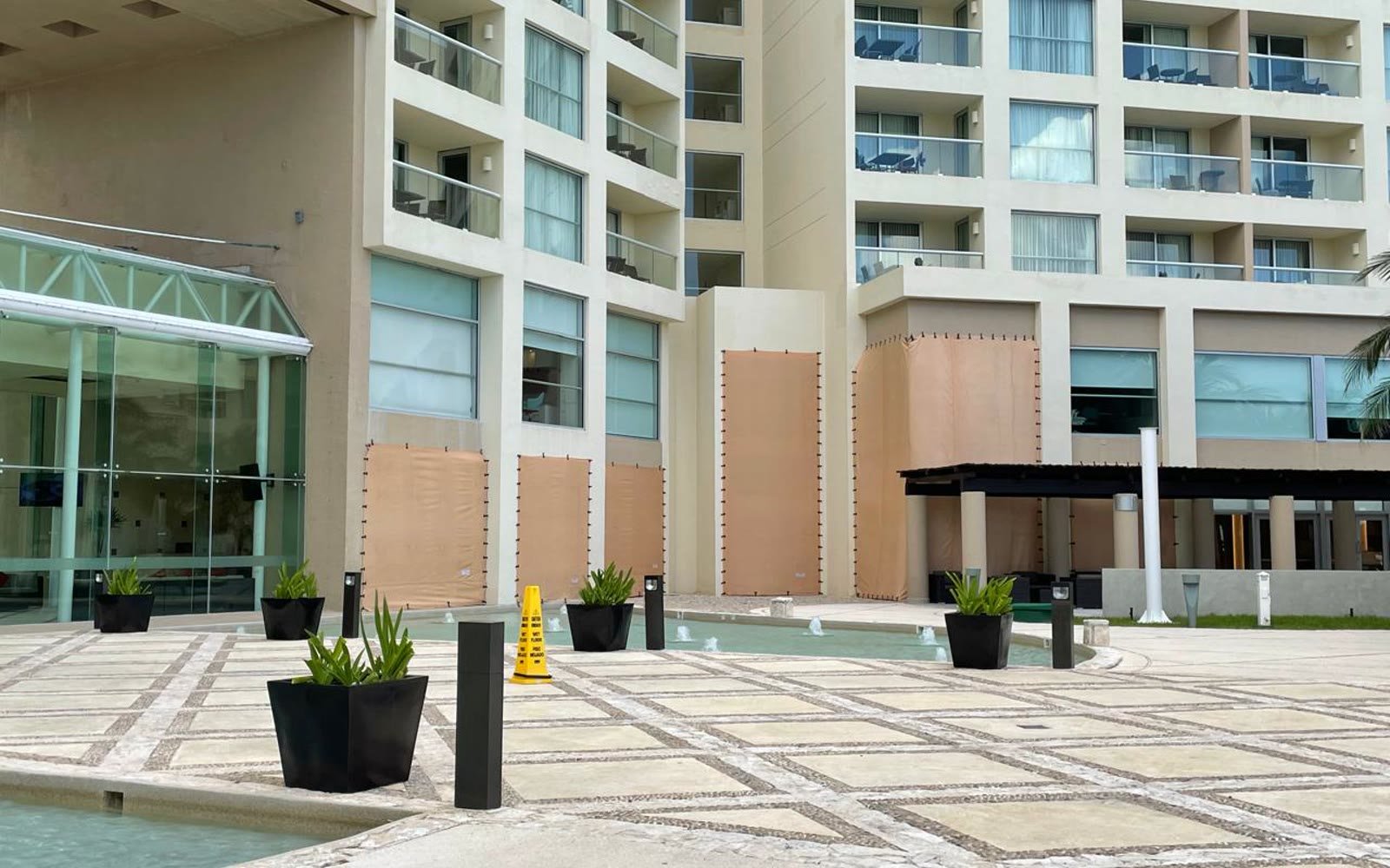 Hurricane Protection for Residential Developments: A Planning Guide